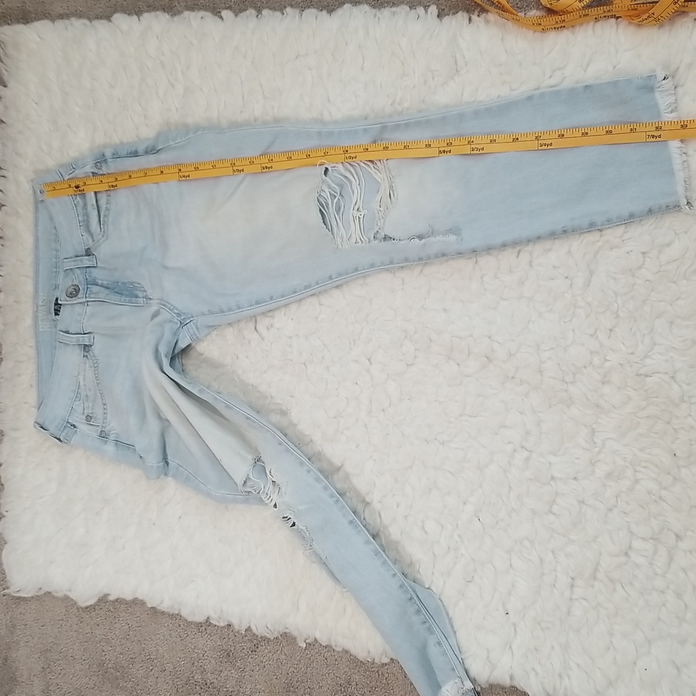 Rewash Ripped ligh blue Jean's. Size 5 - Picture 10 of 11